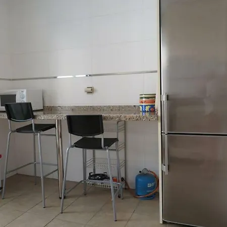 Apartamento Con Jardin Apartment *