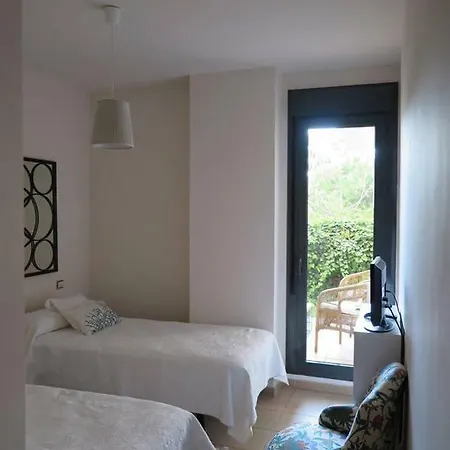 Apartamento Con Jardin Apartment